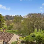 2 Bed In Oc-f31871